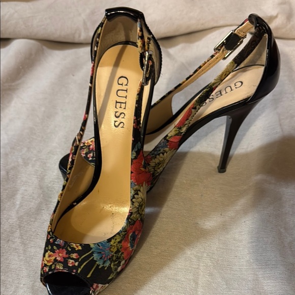 Guess Black Floral Platform Stiletto Heels - Picture 1 of 7